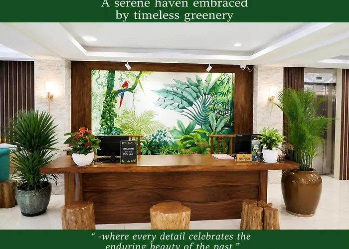 Happy Life Green Hotel
